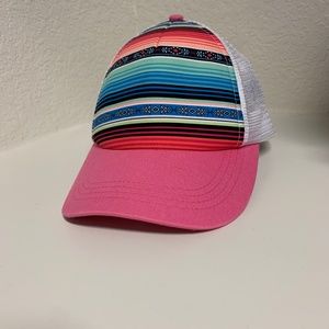 Set of 2 snap back womens hats
